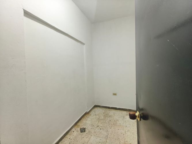 Local en arriendo en La Flora, Cali, 180 m² · foto 7 de 16