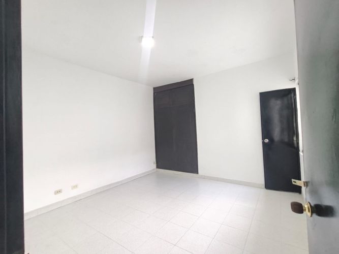 Local en arriendo en La Flora, Cali, 180 m² · foto 12 de 16