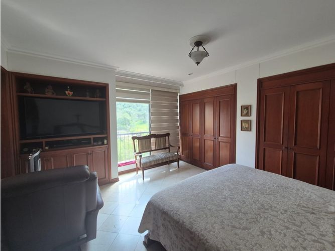 Apartamento de 3 alcobas en venta en Aguacatal, Cali, 168 m² · foto 16 de 21