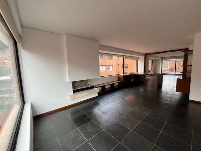 Apartamento de 1 alcoba en arriendo en Los Rosales, Bogotá, 110 m² · foto 6 de 15