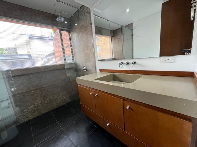 Apartamento de 1 alcoba en arriendo en Los Rosales, Bogotá, 110 m² · foto 7 de 15