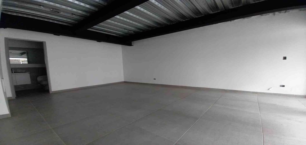 Local en arriendo en El Campin, Manizales, 24 m² · foto 7 de 17