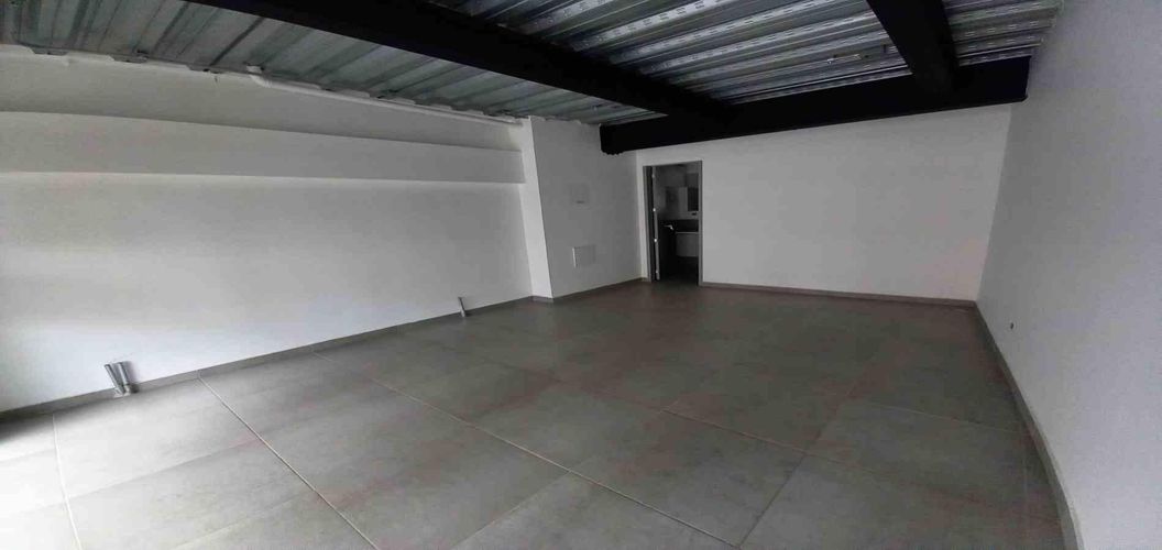 Local en arriendo en El Campin, Manizales, 24 m² · foto 17 de 17