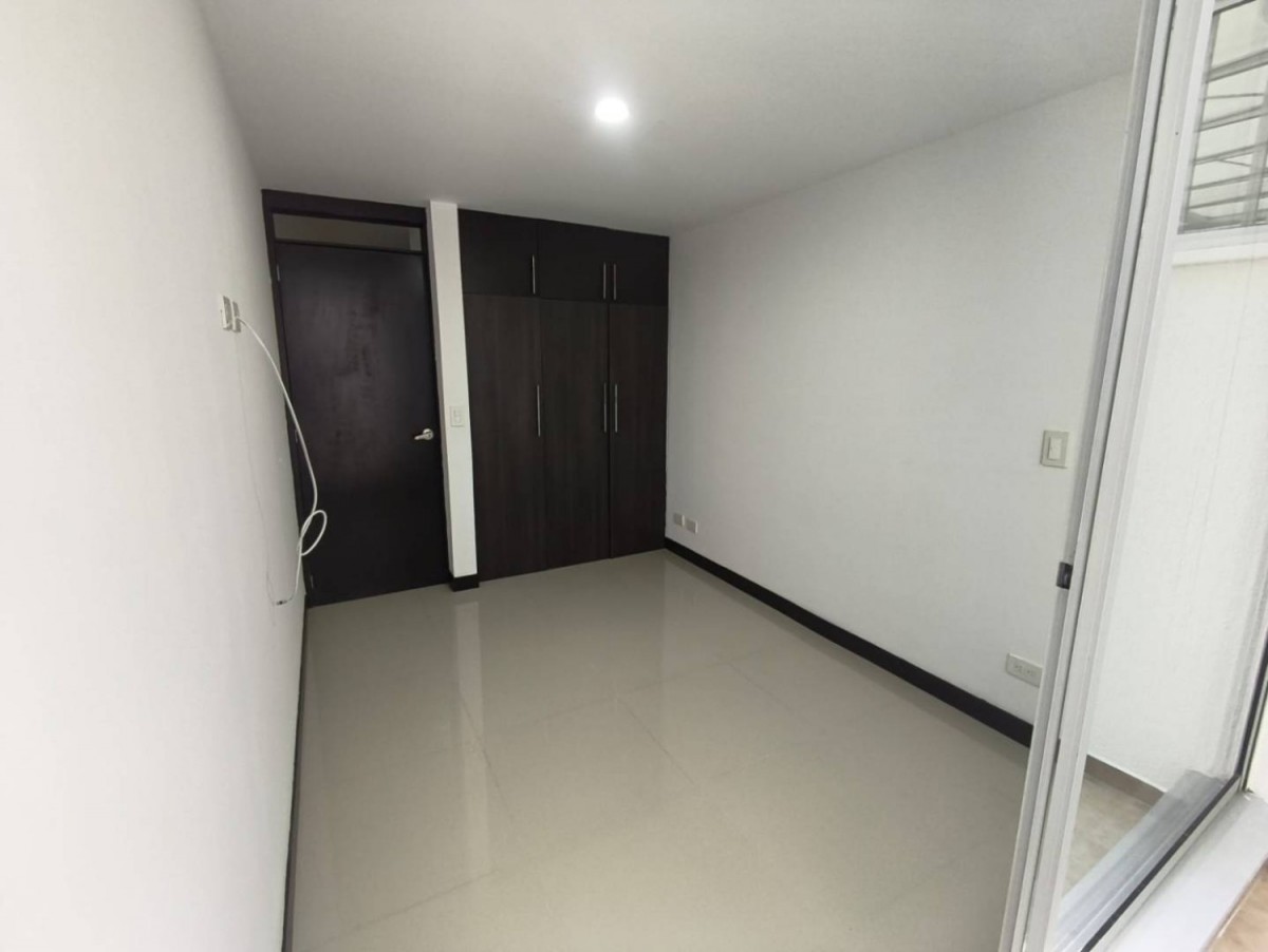 Apartamento en venta en Palermo, Manizales · foto 7 de 11