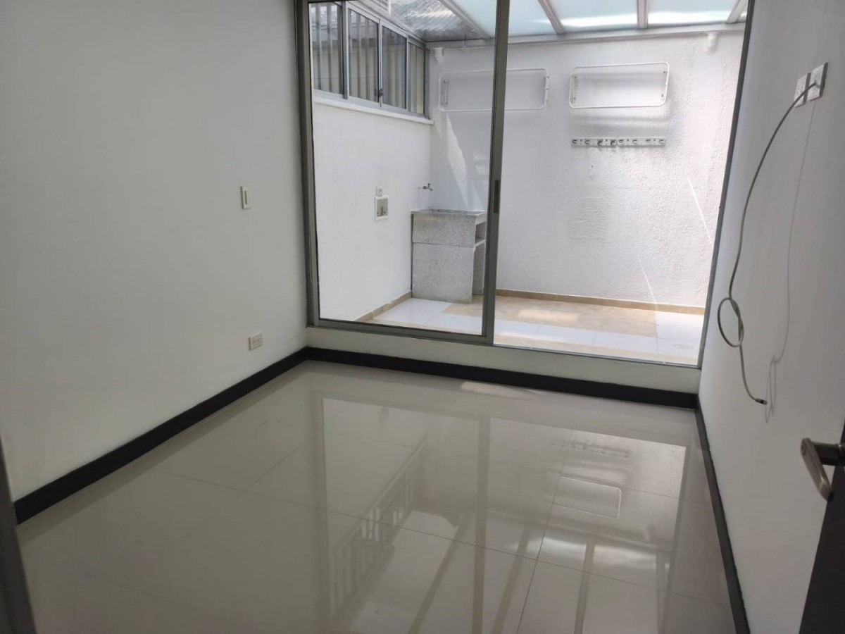 Apartamento en venta en Palermo, Manizales · foto 9 de 11