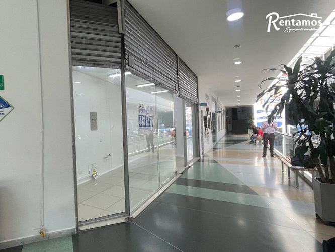 Local en venta en La Candelaria, Medellín, 16 m² · foto 14 de 16