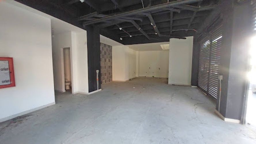Local en arriendo en Florida Nueva, Medellín, 145 m² · foto 3 de 10