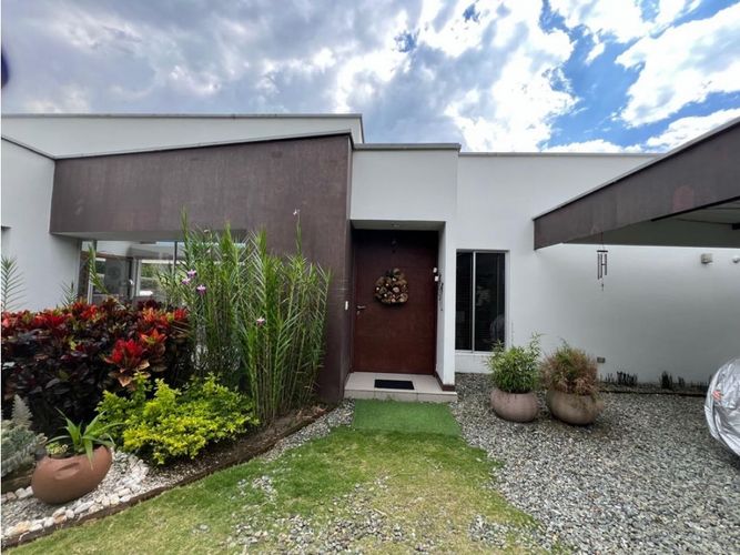 Casa de 3 alcobas en venta en La Yé, Armenia, 195 m² · foto 7 de 24