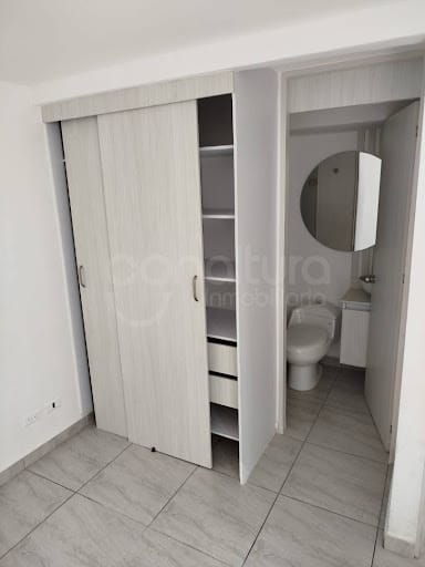 Apartamento de 2 alcobas en venta en Potrerito, Bello, 50 m² · foto 5 de 7