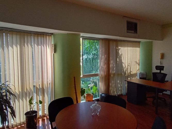 Oficina en arriendo en Laureles, Medellín, 39 m² · foto 7 de 8