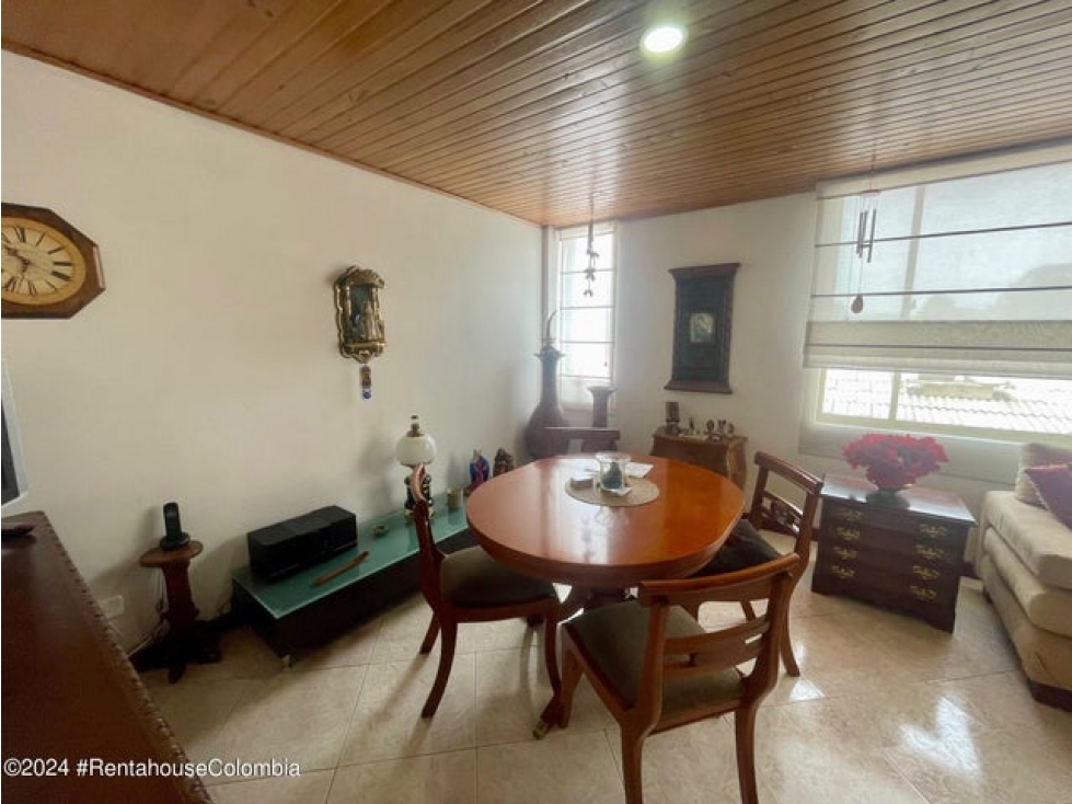 Apartamento en venta en Villa Magdala, Bogotá · foto 2 de 16