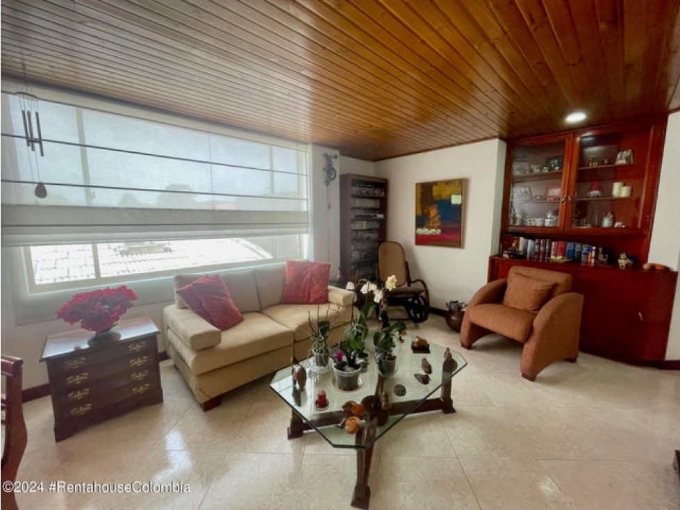 Apartamento en venta en Villa Magdala, Bogotá · foto 6 de 16