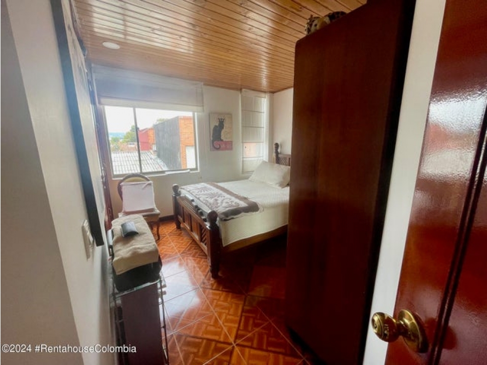 Apartamento en venta en Villa Magdala, Bogotá · foto 10 de 16