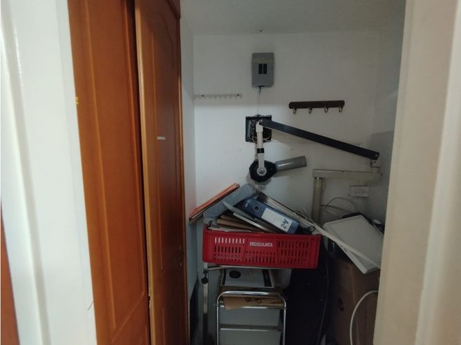 Consultorio en venta en Villa Nueva, Medellín, 31 m² · foto 12 de 24