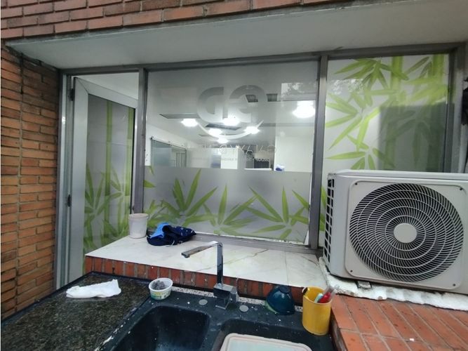 Consultorio en venta en Villa Nueva, Medellín, 31 m² · foto 20 de 24