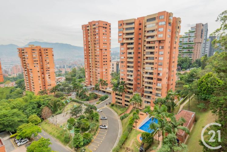 Apartamento de 3 alcobas en venta en Los Naranjos, Medellín, 112 m² · foto 21 de 21