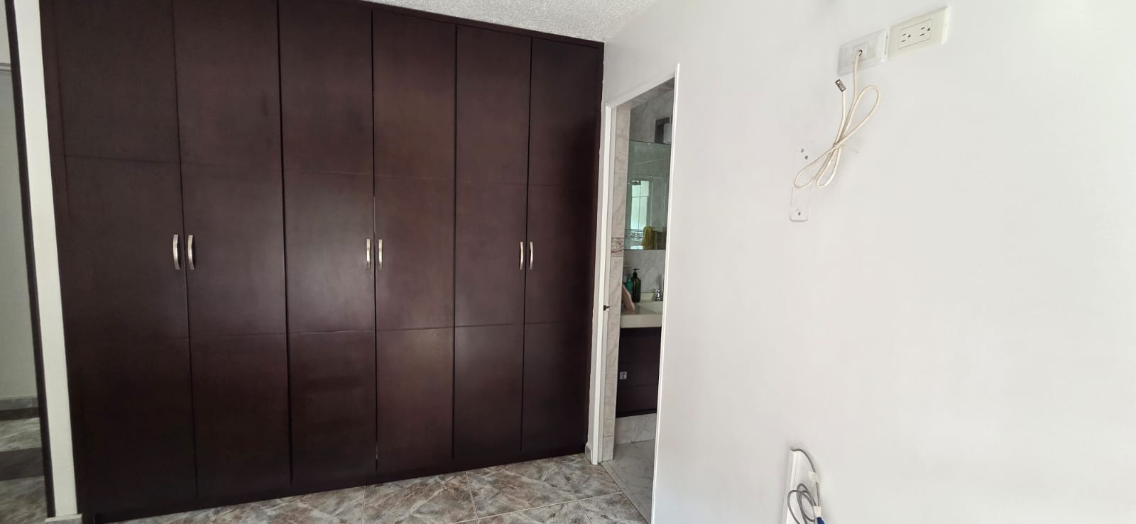 Apartamento en venta en Ciudad Salitre Occidental, Bogotá · foto 2 de 18