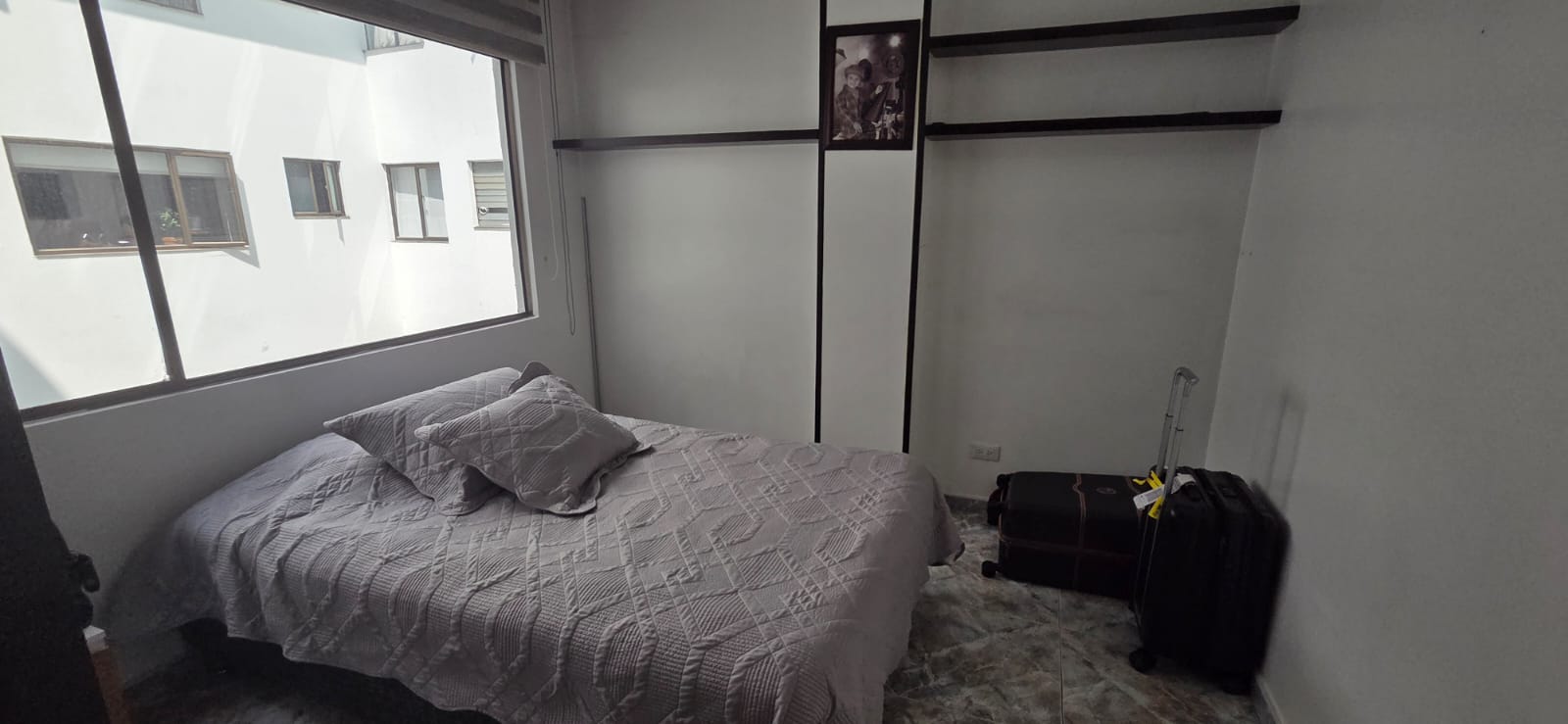 Apartamento en venta en Ciudad Salitre Occidental, Bogotá · foto 4 de 18