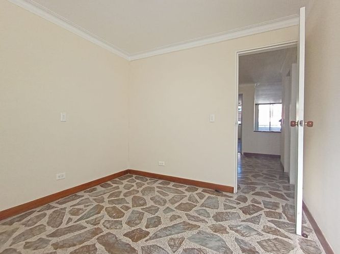 Apartamento de 3 alcobas en arriendo en Laureles, Medellín, 100 m² · foto 12 de 16