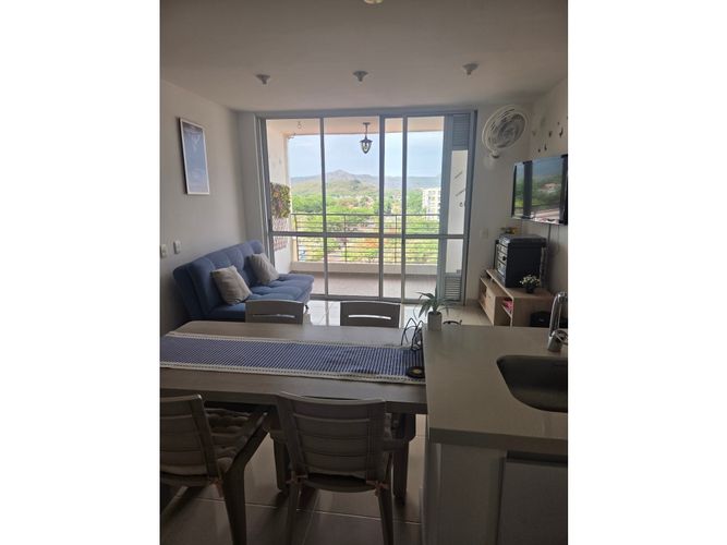 Apartamento de 3 alcobas en venta en Ricaurte, 61 m² · foto 4 de 24