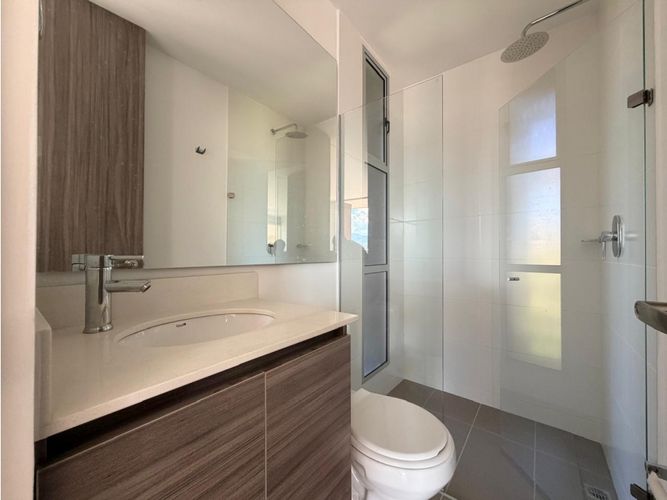 Apartamento de 3 alcobas en venta en Alto De Las Flores, Sabaneta, 75 m² · foto 7 de 14