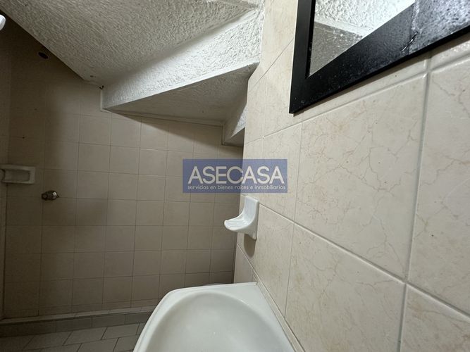 Casa de 4 alcobas en venta en Mirador De Arenales, Girón, 90 m² · foto 7 de 19