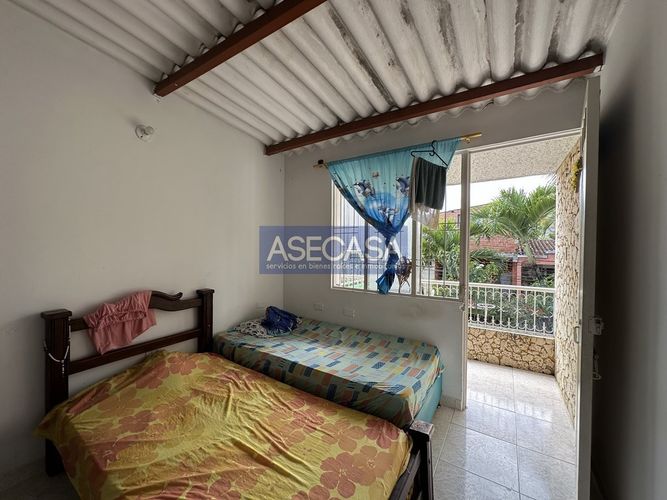 Casa de 4 alcobas en venta en Mirador De Arenales, Girón, 90 m² · foto 14 de 19