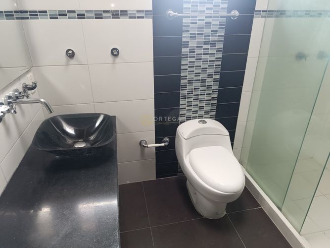 Casa de 3 alcobas en venta en Lagos Del Cacique, Bucaramanga, 340 m² · foto 24 de 24