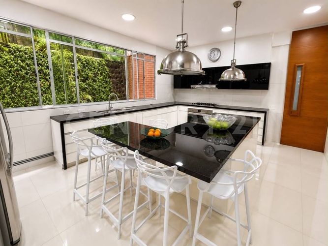 Apartamento de 4 alcobas en venta en Los Rosales, Bogotá, 418 m² · foto 11 de 19