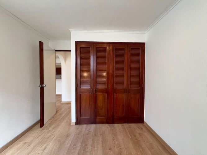 Apartamento de 2 alcobas en arriendo en El Poblado, Medellín, 82 m² · foto 14 de 16