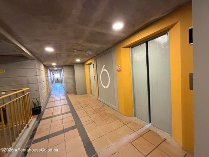 Apartamento de 3 alcobas en venta en Usme Centro, Bogotá, 54 m² · foto 3 de 22