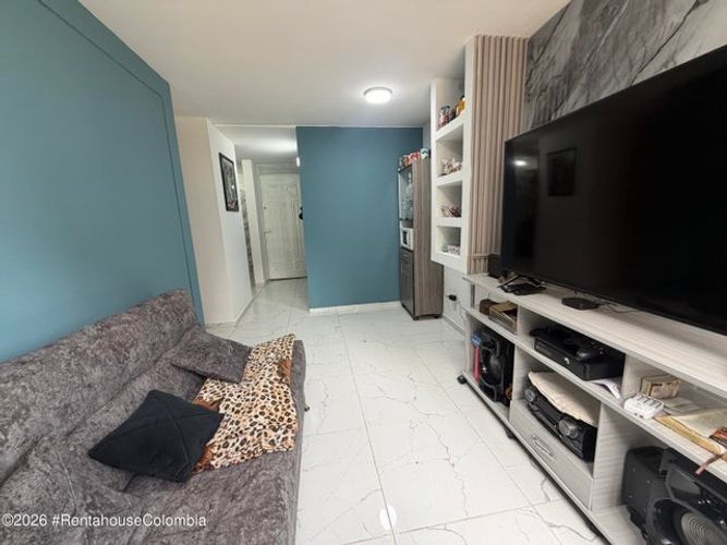 Apartamento de 3 alcobas en venta en Usme Centro, Bogotá, 54 m² · foto 8 de 22