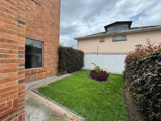 Casa de 4 alcobas en venta en Vereda La Balsa, Chía, 611 m² · foto 6 de 24