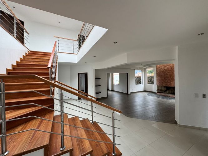 Casa de 4 alcobas en venta en Vereda La Balsa, Chía, 611 m² · foto 12 de 24