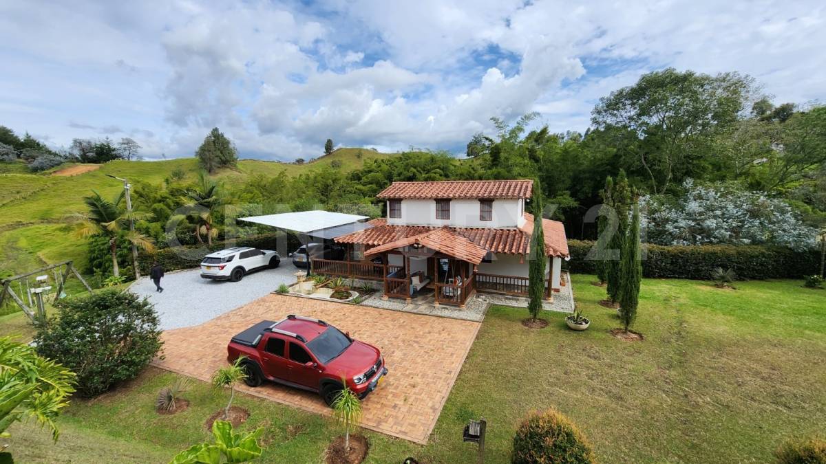 6BR Country House in El rosal (140 m²) for Sale - 3