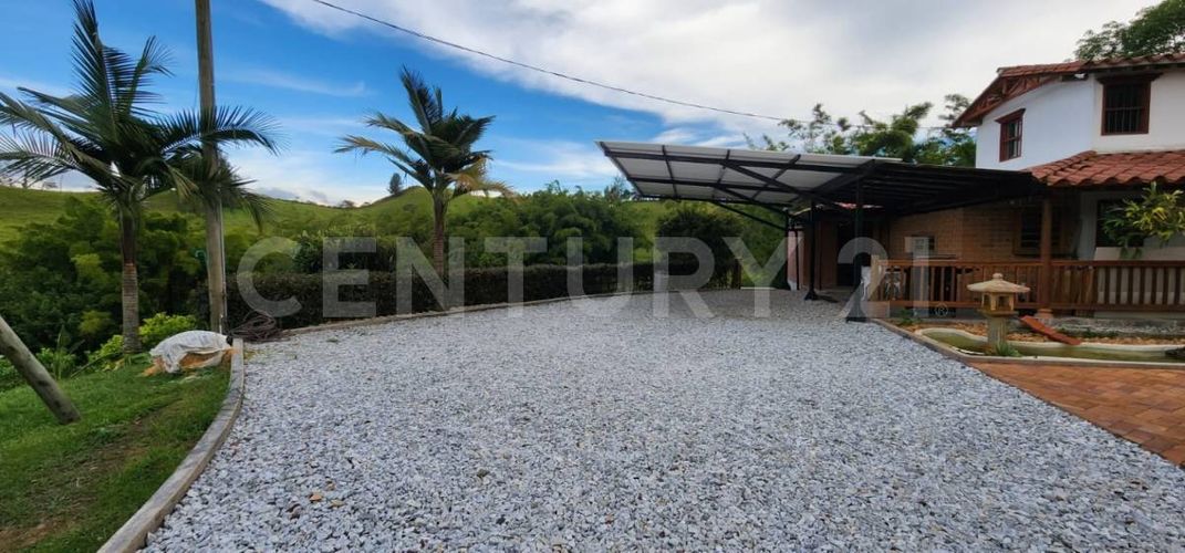 Finca en venta en El Rosal, Rionegro, 140 m² · foto 9 de 21