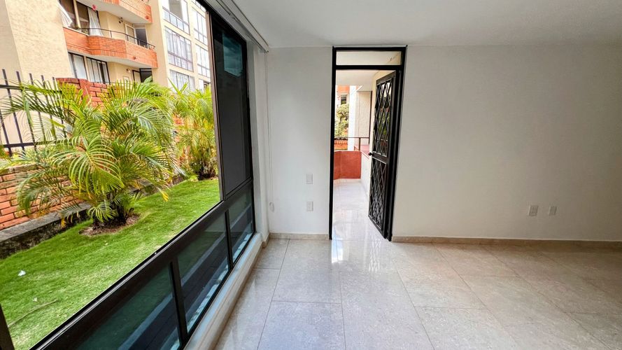 Apartamento de 3 alcobas en venta en Cañaveral, Floridablanca, 94 m² · foto 6 de 21
