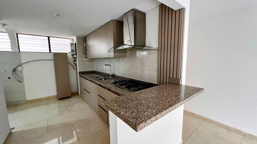 Apartamento de 3 alcobas en venta en Cañaveral, Floridablanca, 94 m² · foto 8 de 21