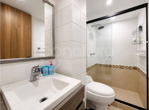 Apartamento de 3 alcobas en venta en Cristo Rey, Medellín, 101 m² · foto 15 de 19