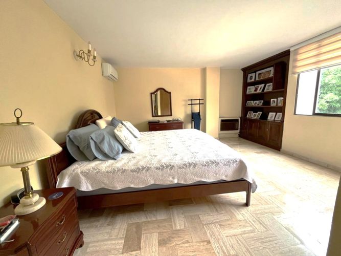 Apartamento de 3 alcobas en venta en Bellavista, Cali, 172 m² · foto 8 de 21