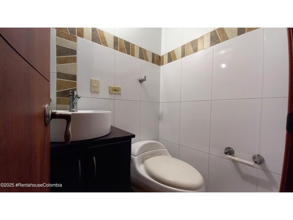 Casa en venta en Tintala, Bogotá · foto 11 de 24