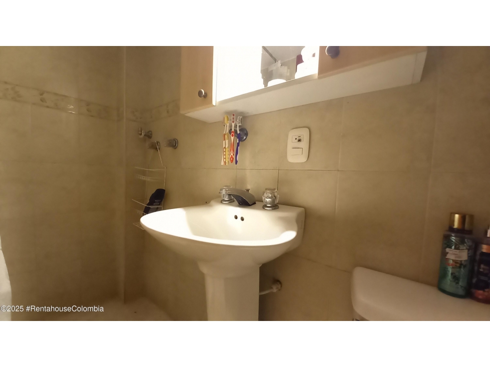 Casa en venta en Tintala, Bogotá · foto 16 de 24