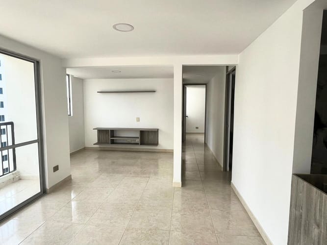 Apartamento de 2 alcobas en venta en Ub. Quintas De Bolivar, Jamundí, 56 m² · foto 4 de 15