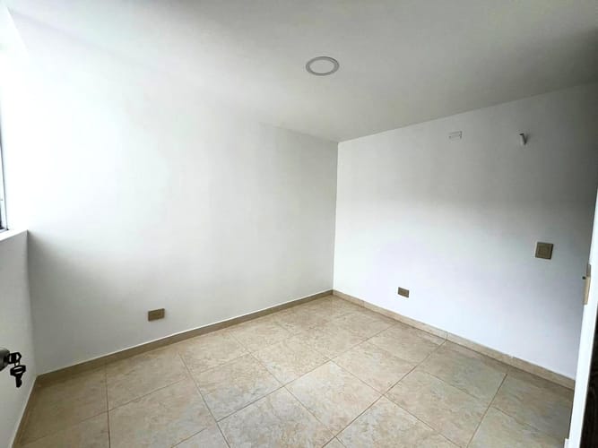 Apartamento de 2 alcobas en venta en Ub. Quintas De Bolivar, Jamundí, 56 m² · foto 5 de 15