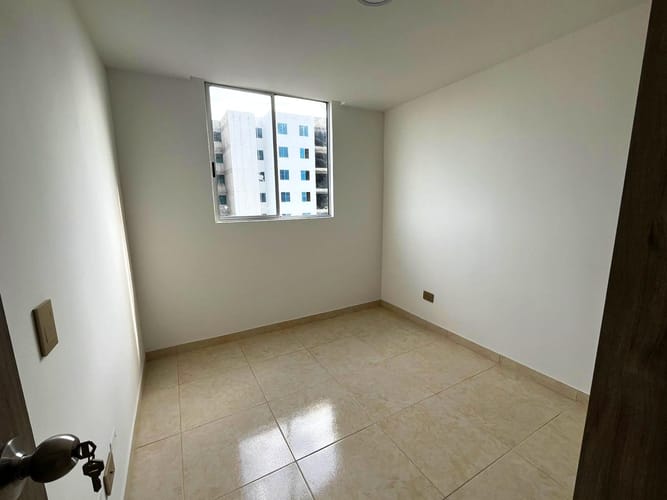 Apartamento de 2 alcobas en venta en Ub. Quintas De Bolivar, Jamundí, 56 m² · foto 7 de 15