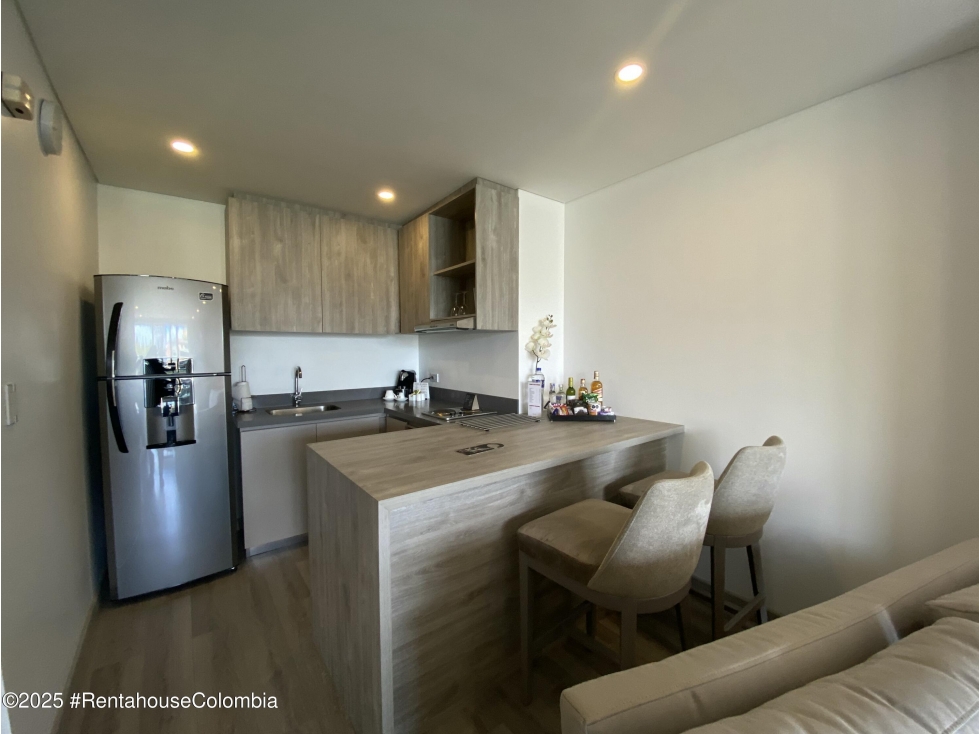 Apartamento en venta en Los Rosales, Bogotá · foto 5 de 21