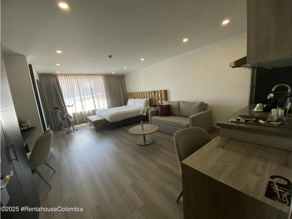 Apartamento en venta en Los Rosales, Bogotá · foto 15 de 21