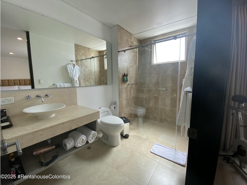 Apartamento en venta en Los Rosales, Bogotá · foto 19 de 21