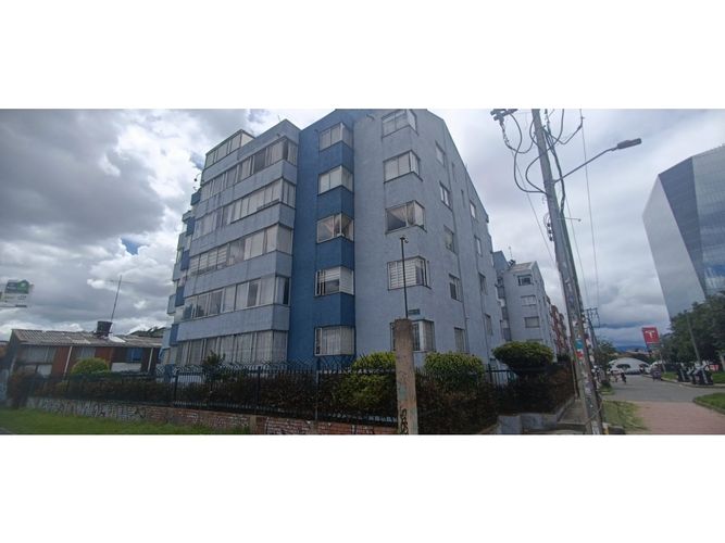 Apartamento de 3 alcobas en venta en Minuto De Dios, Bogotá, 69 m² · foto 4 de 24