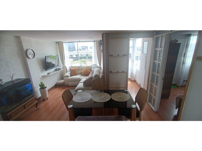 Apartamento de 3 alcobas en venta en Minuto De Dios, Bogotá, 69 m² · foto 6 de 24